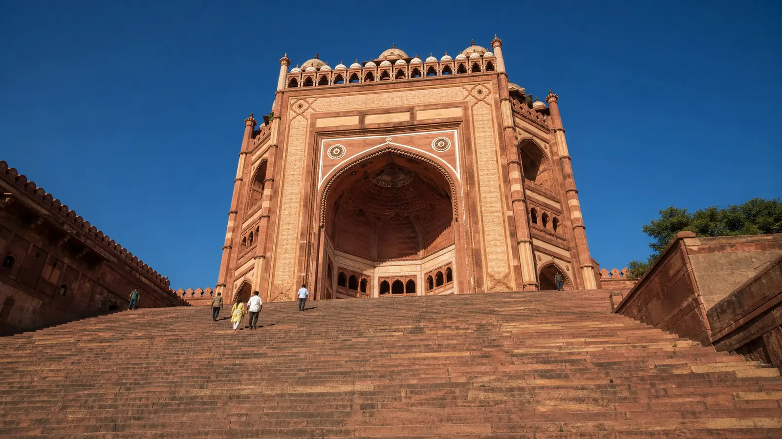 Buland Darwaza gateway, Fatehpur Sikri